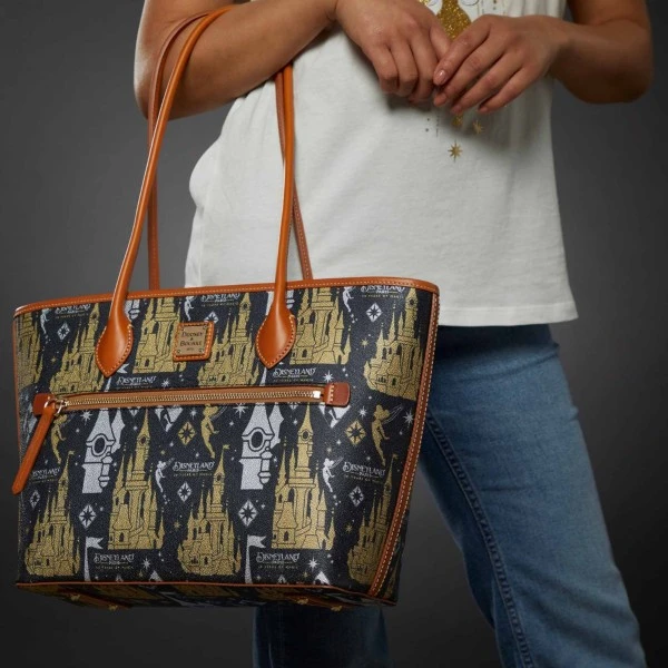 Nouveaux Modelès Dooney & Bourke Sac Disneyland Paris 30e Anniversaire 4 Nouveaux Modelès Dooney & Bourke Sac Disneyland Paris 30e Anniversaire – Image 2