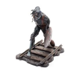 Disney Nouvelle Génération Diamond Select Diorama Captain America Zombie First Gallery, What If…? -Disney 461013128172 5