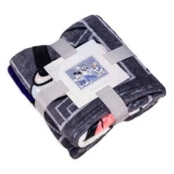 Magasin En Ligne Jeté Mickey Et Ses Amis Disney100 Celebration -Disney 465043583079 2