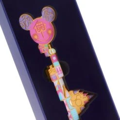 Disney Nouveaux Modelès Clé Opening Ceremony Mickey The Main Attraction, 4 Sur 12 -Disney 465052606103 5