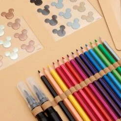 Disney Nouveau Kit Artistique Mickey Et Ses Amis 13 Disney Nouveau Kit Artistique Mickey Et Ses Amis -Disney 466043423686 4